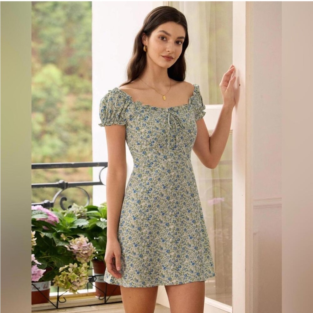 Rihoas Blue Floral Mini Dress